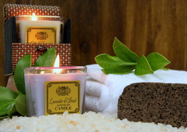 Velas de Cera de Soja Cuadradas - lavanda y albahaca